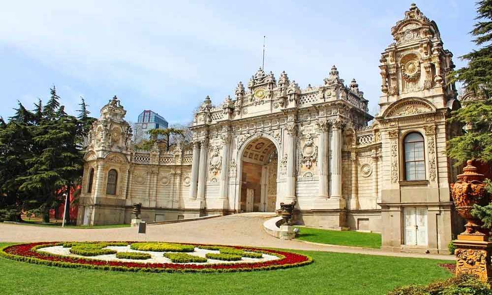 my-boss-taxi-dolmabahce-palace-image-2